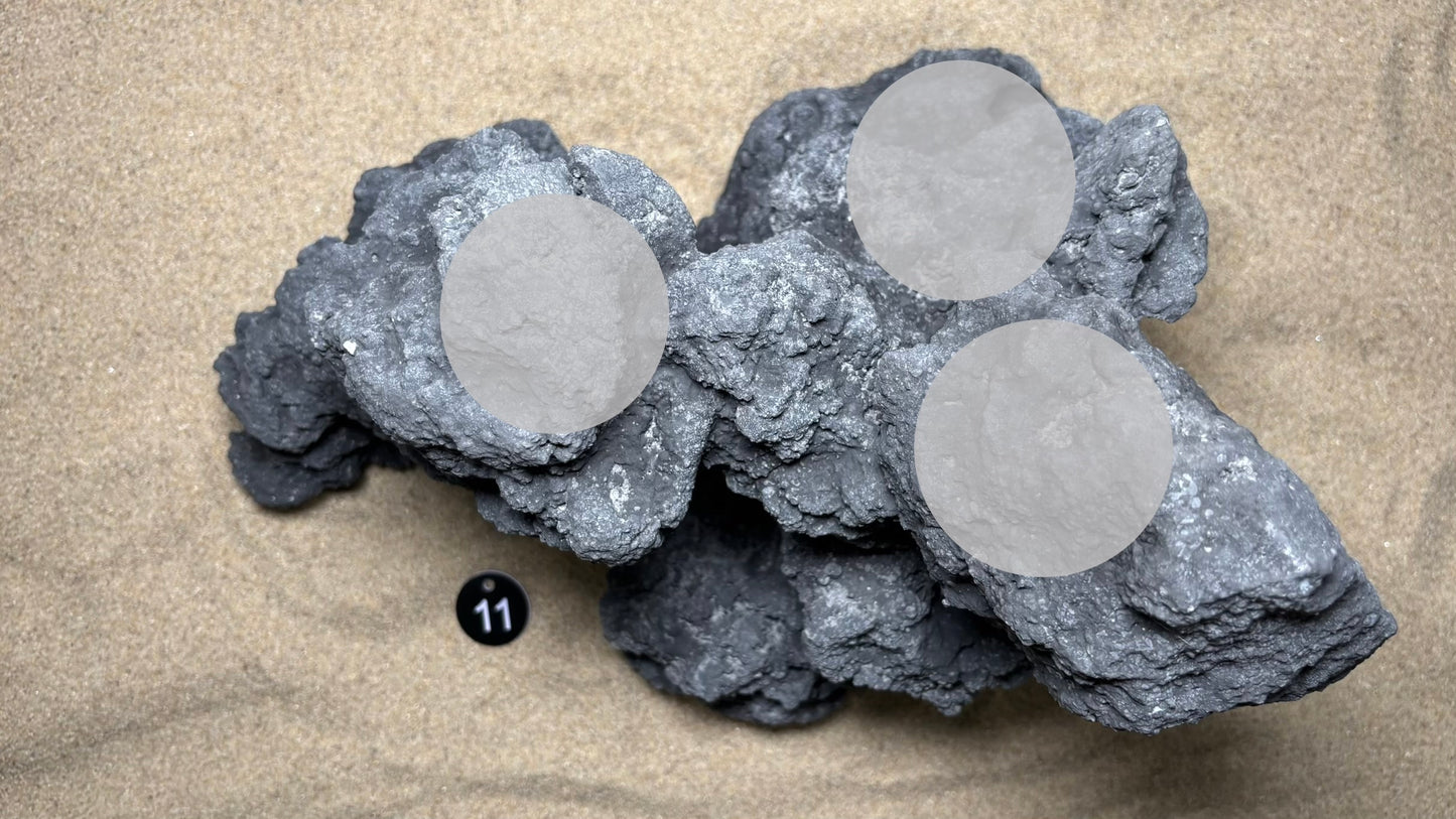 Caverocks #011 Volcanic Core 35x28x32cm (LxBxH)