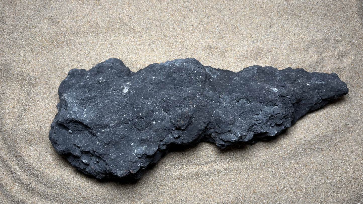 SingleRock #002 Volcanic Core 39x15x10cm (LxBxH)