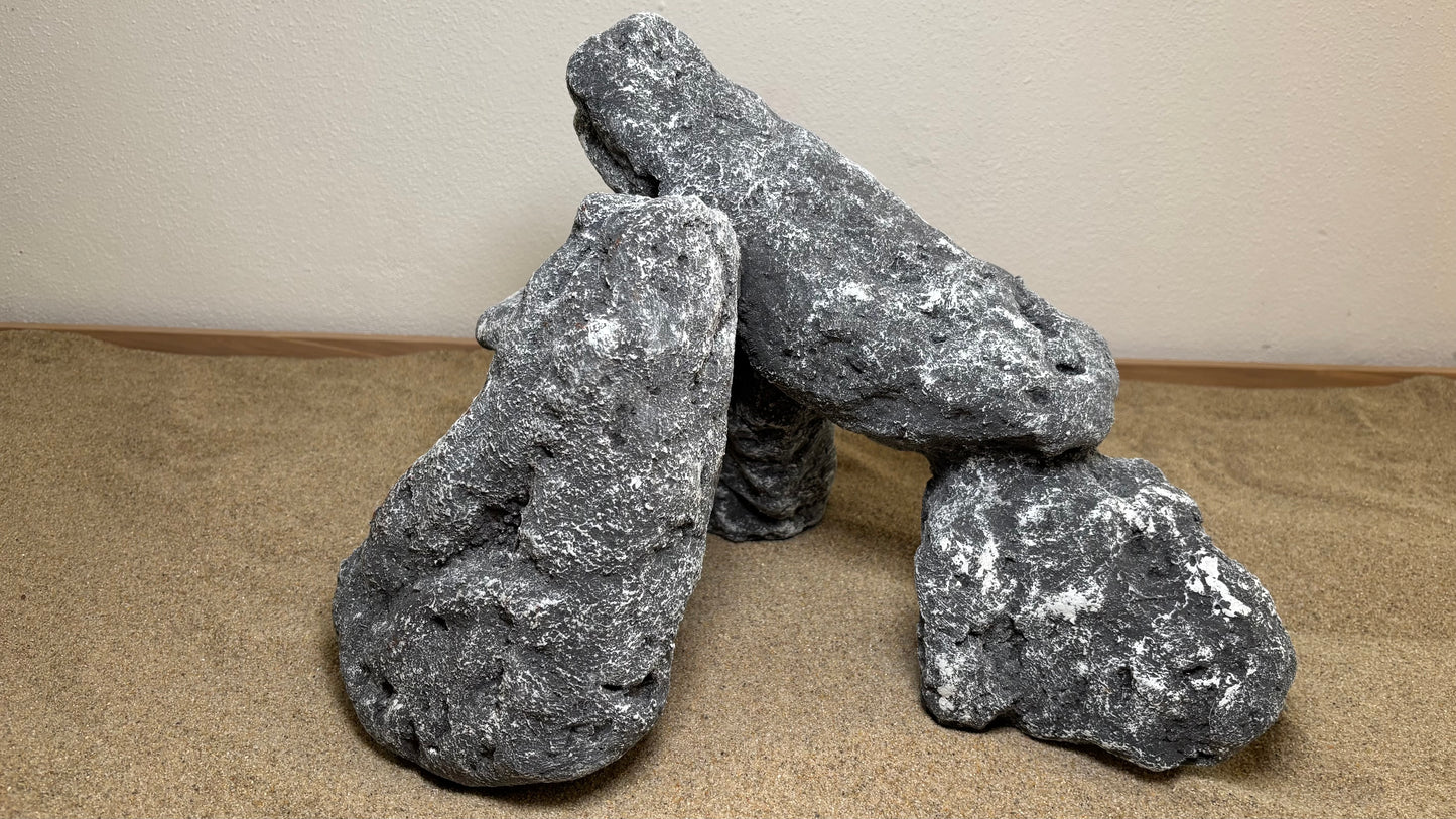 Caverocks #016 Shadow Creek 42x27x31cm (LxBxH)