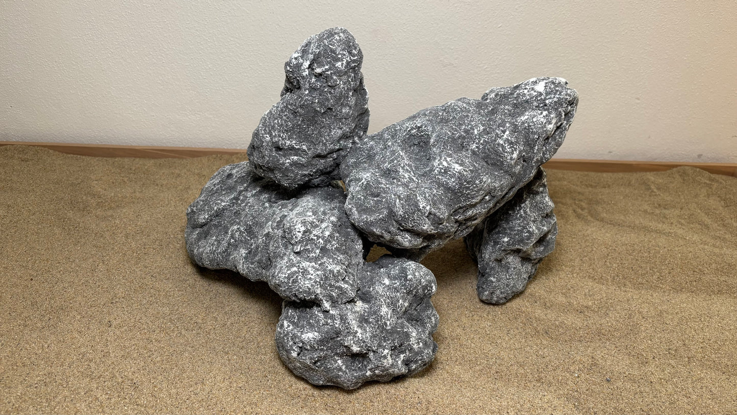 Caverocks #017 Shadow Creek 40x28x29cm (LxBxH)